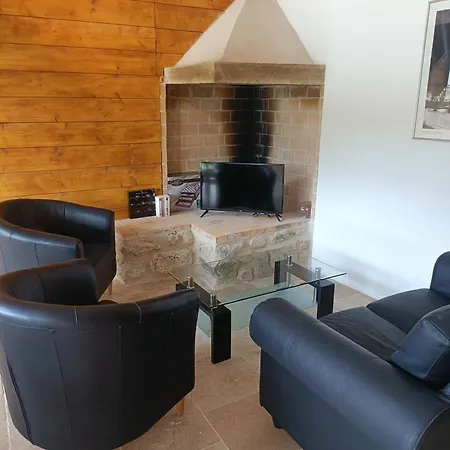Le Grand Castillon - Avec Piscine, Peche Avec 2 Etangs Prives, Foret Et Jacuzzi En Option