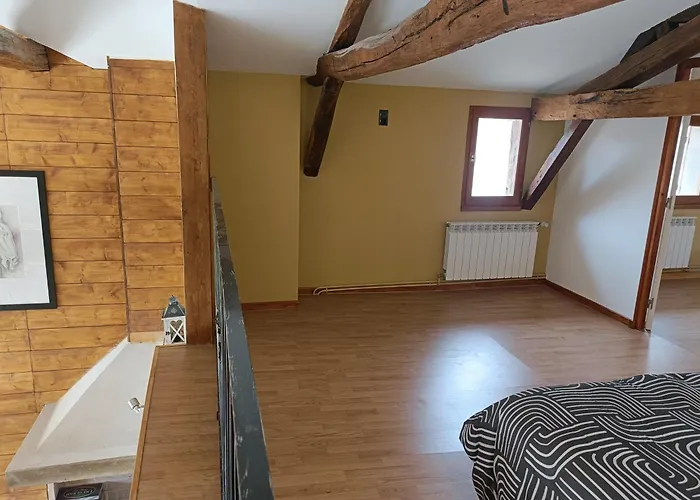 Le Grand Castillon - Peche Avec 2 Etangs Prives, Foret Et Jacuzzi En Option