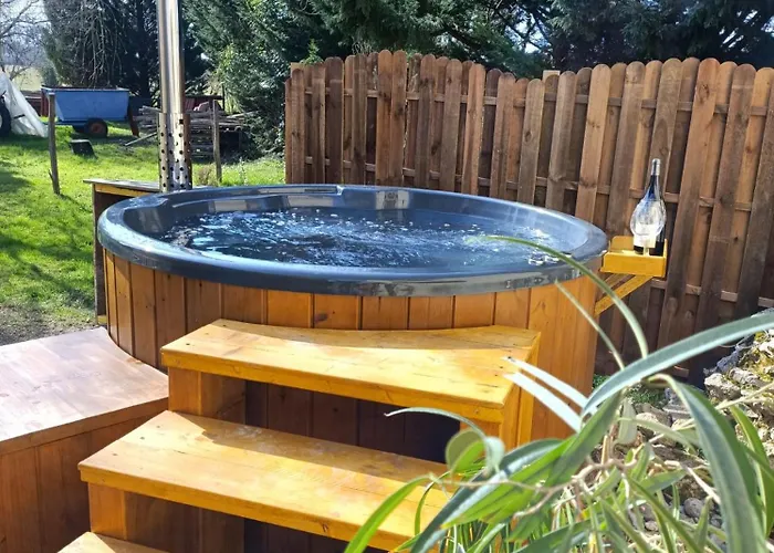 Hébergement de vacances Le Grand Castillon - Pêche Avec 2 étangs Privés, Foret Et Jacuzzi En Option *