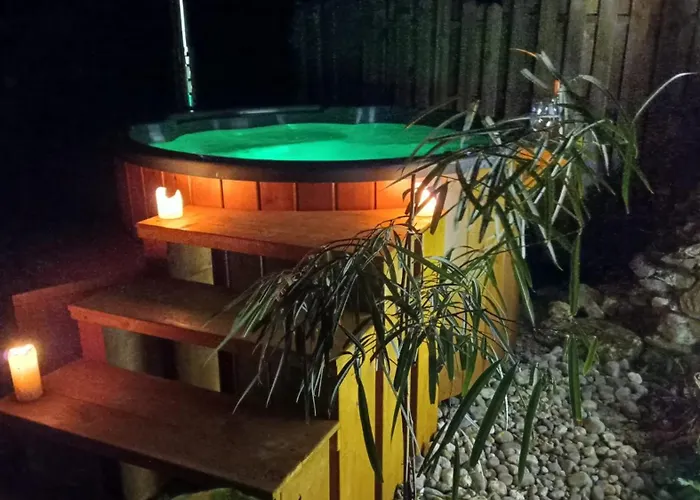 Le Grand Castillon - Pêche Avec 2 étangs Privés, Foret Et Jacuzzi En Option